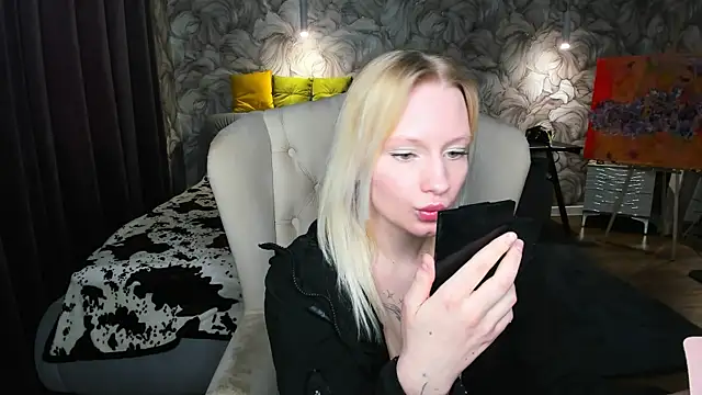 XXX chat uživo modela Elizabeth_Adams