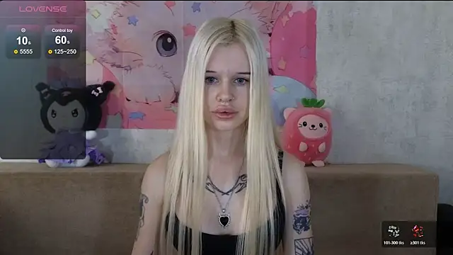 HoneyGold_'s Live XXX Chat
