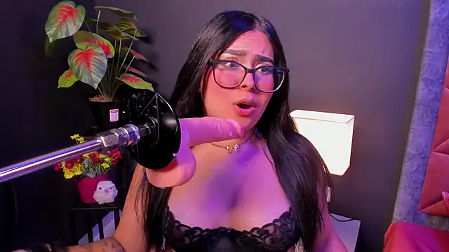Amy_whittee Live XXX-Chat