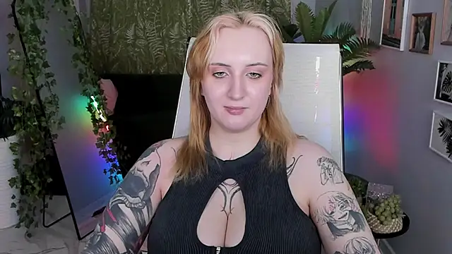XXX chat uživo modela AsheLucker