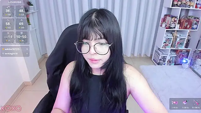 Živý XXX chat misshoneyxxx