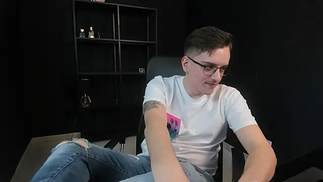 FelixStarkk Pertunjukan Webcam