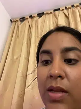 Chat +18 de Liith ao vivo