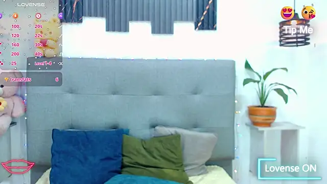 Sophia_Valentina Chat XXX live