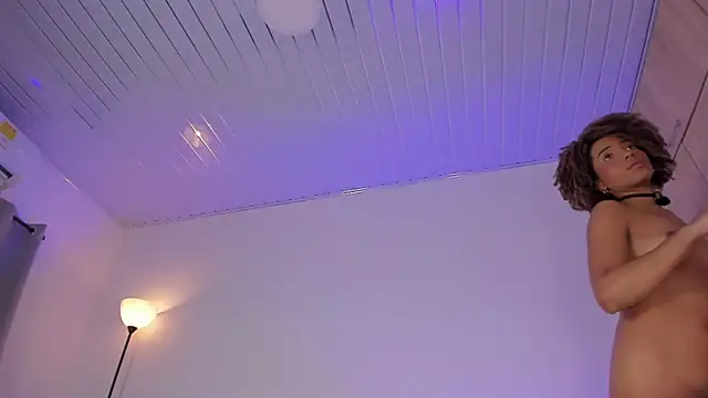 keyth_03 élő XXX-chatje