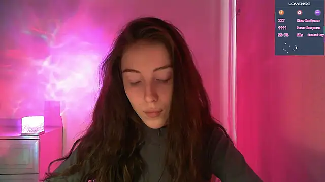 eskatmi's Live XXX Chat