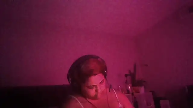 1n0nlythroat's Live XXX Chat
