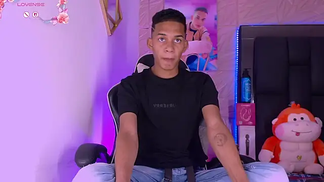 dilan_alfonzoのウェブカメラショー