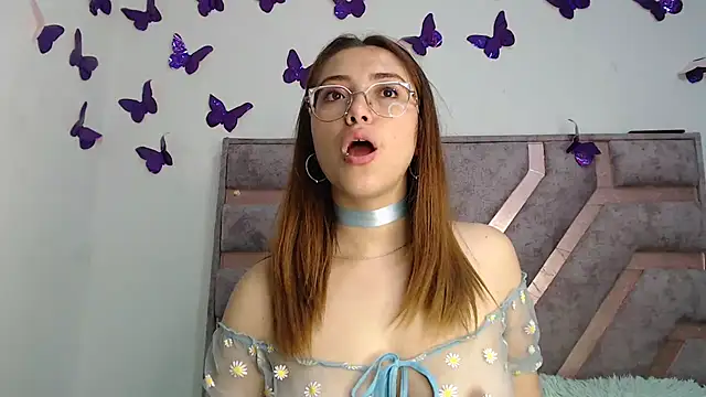Anny-Fox élő XXX-chatje