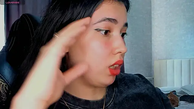 Diara_1an élő XXX-chatje