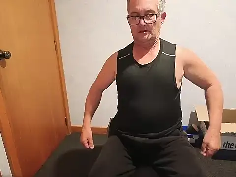 daddy_man 在線直播表演
