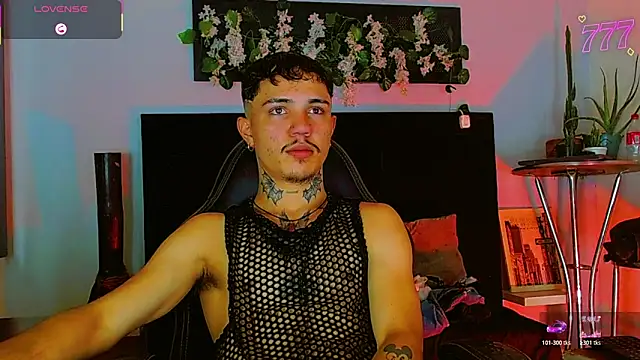 HannibalLester webcam show