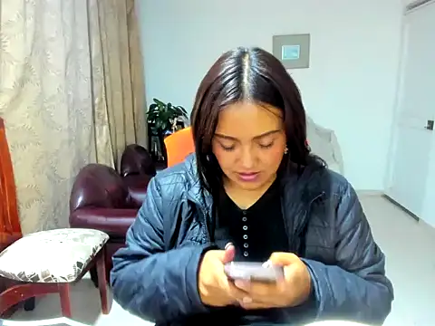 دردشة MaLiKa_Basma الجنسية المباشرة
