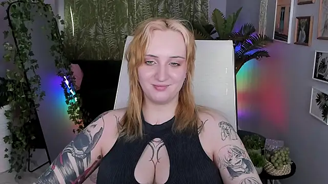 AsheLucker élő XXX-chatje