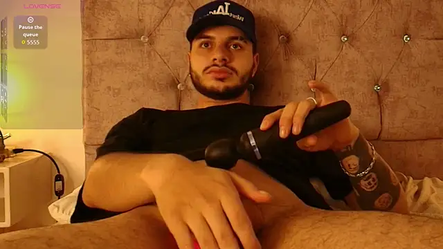Amadeo_Wild Chat XXX in diretta