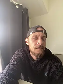 Pokazy przed kamerką – MattMiller28