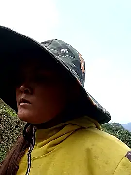 Luminana 现场XXX聊天