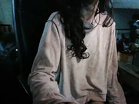 Онлайн чат XXX exude_diya