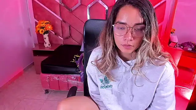 XXX chat uživo modela Olivia_Fox69