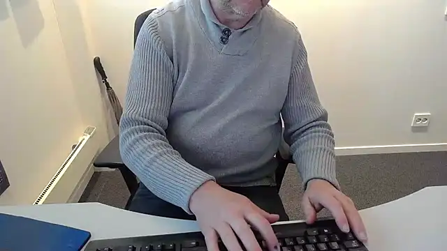 Buggemann Pertunjukan Webcam