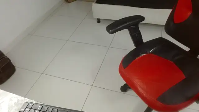 Axel_fox77 – Naživo XXX chat