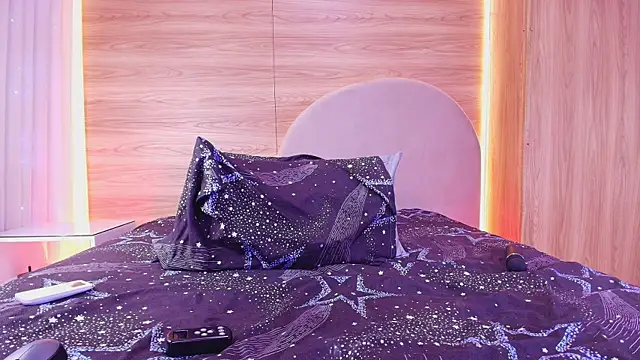 kiara_lp Chat XXX in diretta