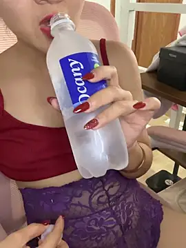 Вебкам-шоу LucyKiss
