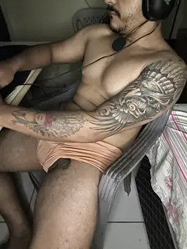 Show de gtzmoreno na webcam