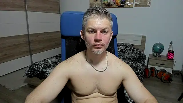 Chatroom XXX en direct de RobbyShawz