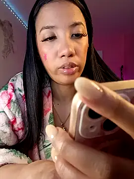 SallyWhitee Chat XXX in diretta