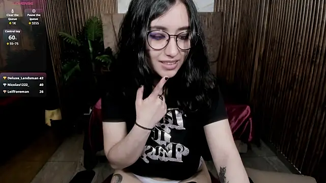 Chat +18 de Kairy_tay ao vivo