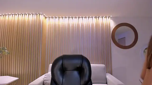 TiffannySins Chat XXX in diretta