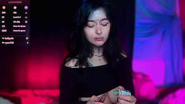 CallmeDistress Live XXX-Chat