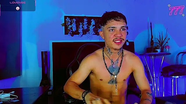 HannibalLester webcam show