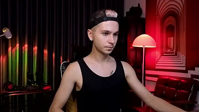 Czat XXX na żywo – Joseph__Quinn