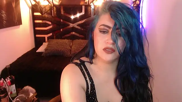 scarleth_blue's Webcam Show