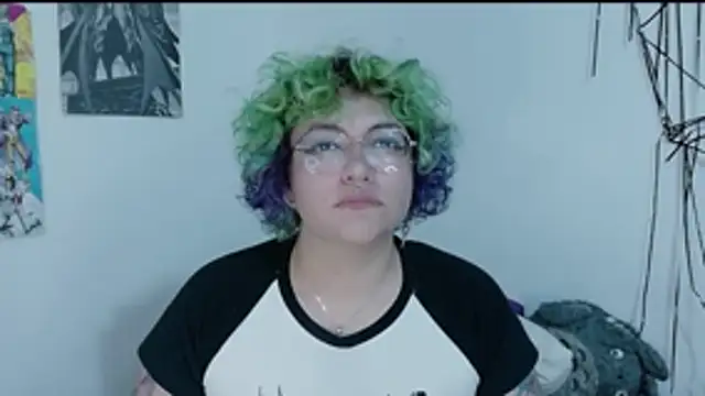 XxGreenGoodxX's Live XXX Chat
