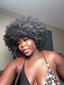 WomanNextdoor1's Webcam Show