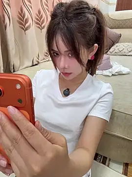 Selenaaaaa- 在線直播表演