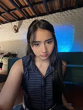 Chat XXX ao vivo de kaori_77