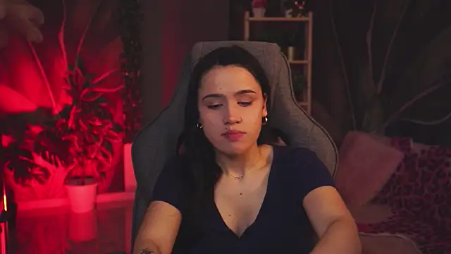 MonicaFarmer – Naživo XXX chat