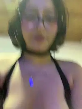 Chat +18 de LilithMonette ao vivo