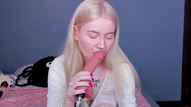 Lillie_Berry live XXX chat