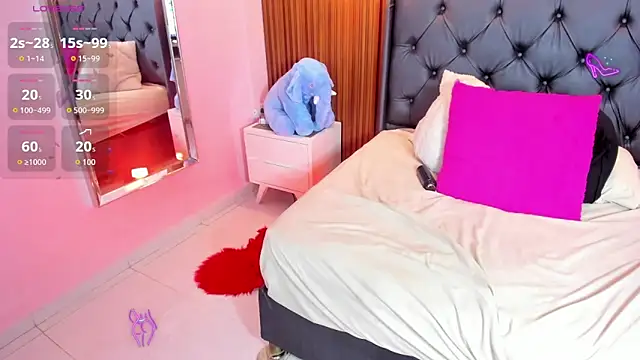 MEYLAGIA's Live XXX Chat