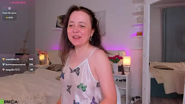 Kira_Adler Chat XXX live