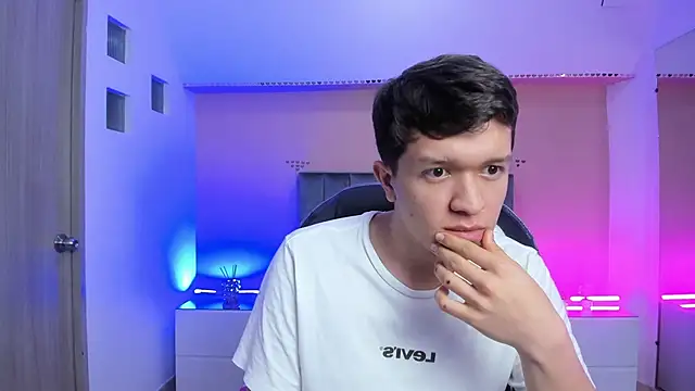 ken_col Webcam-Show