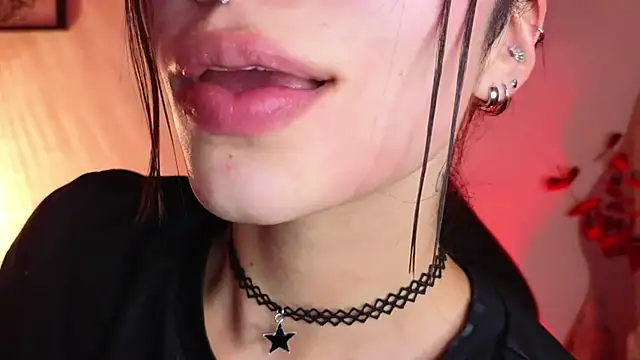 دردشة Hollyxx_ الجنسية المباشرة