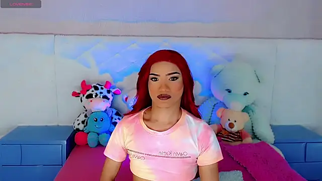 catriona_queen16 Adlı Modelin Web Kamerası Şovu
