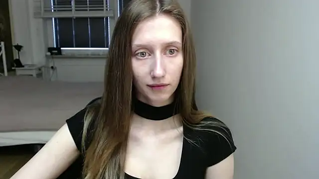 LUNA_delight élő XXX-chatje