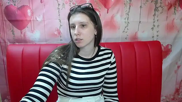 LilianaShineのライブXXXチャット